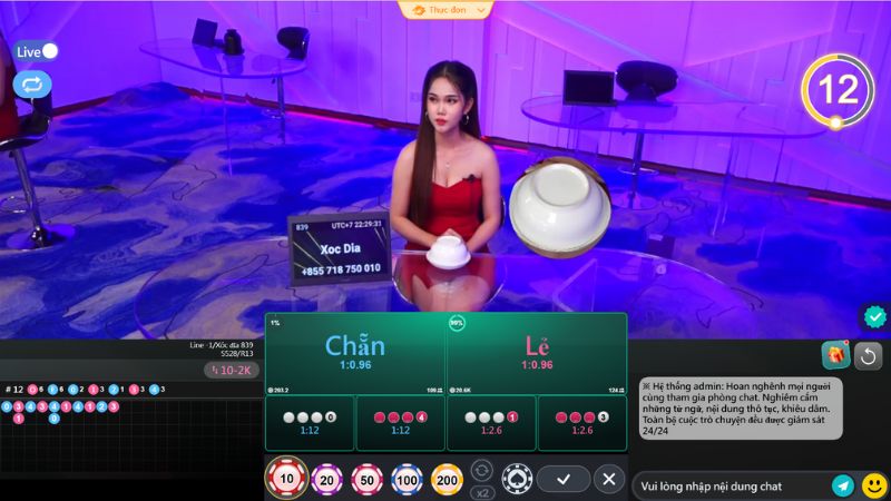 Bàn cược xóc đĩa online